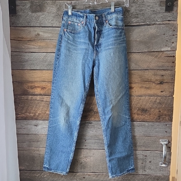 GAP Denim - GAP Women's Straight Leg Jeans - Blue